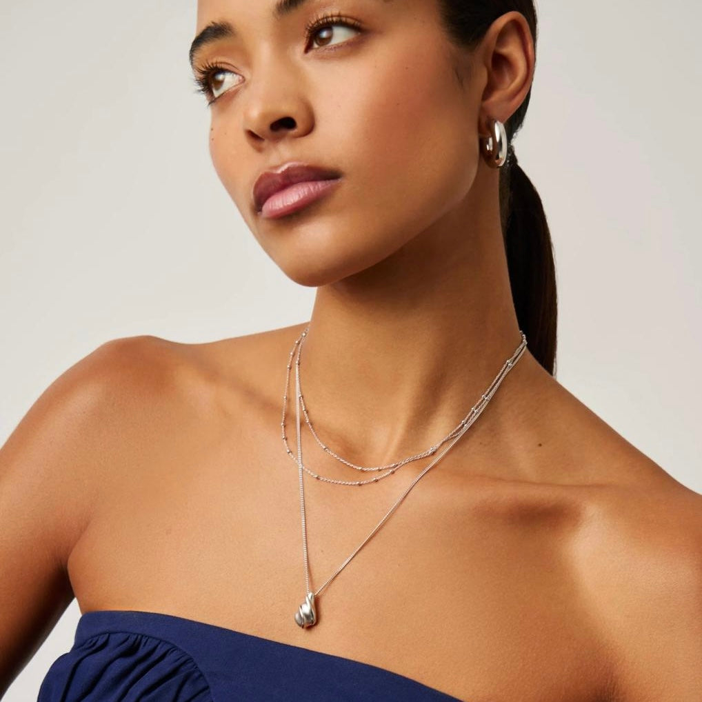 Aurelia Knot Necklace